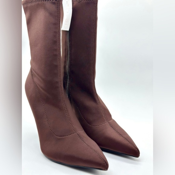 NWT. Zara Brown Stretchy Fabric Sock Style Ankle Boots. Size 8. - Picture 4 of 8